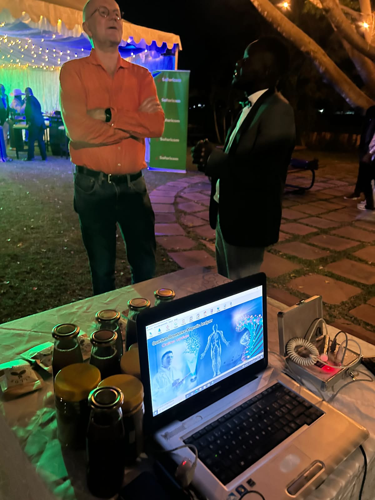 Quantum resonance magnetic analyzer wellness screening at an Alloe event